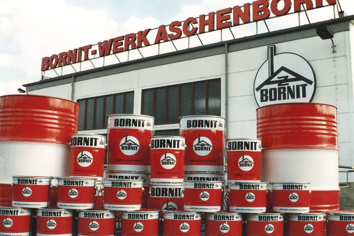 BORNIT-Produkte im Warenlager in Zwickau