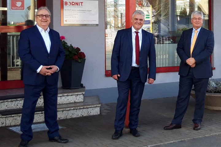 Politik bei BORNIT