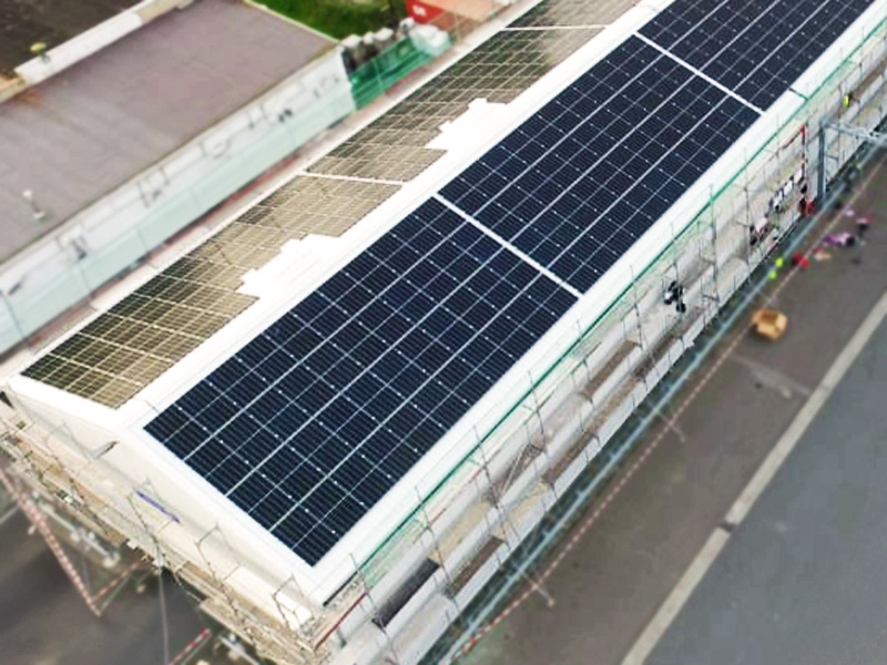 BORNIT nimmt neue Photovoltaikanlage erfolgreich in Betrieb